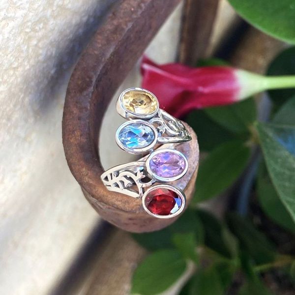 2. 4 quartz ring colored BRASS Workshop 24an45
