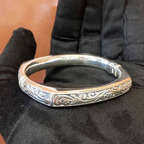 2. Bracciale rigido barocco grigio argento BRASS Workshop 24br41