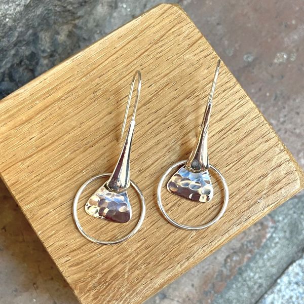 3. Oeg earrings silver grey BRASS Workshop 24or62