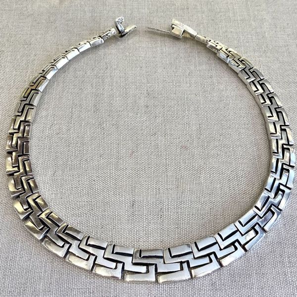 1. Girocollo moduli grigio argento BRASS Workshop 24cl10
