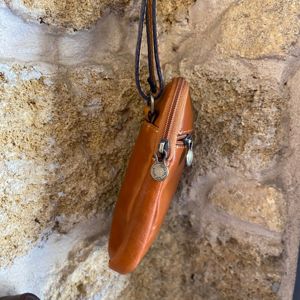 3. Small shoulder strap brown BRASS Workshop ta-030