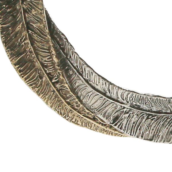 1. Collier rigido foglie lunghe grigio argento Giuseppe Mandile ca076