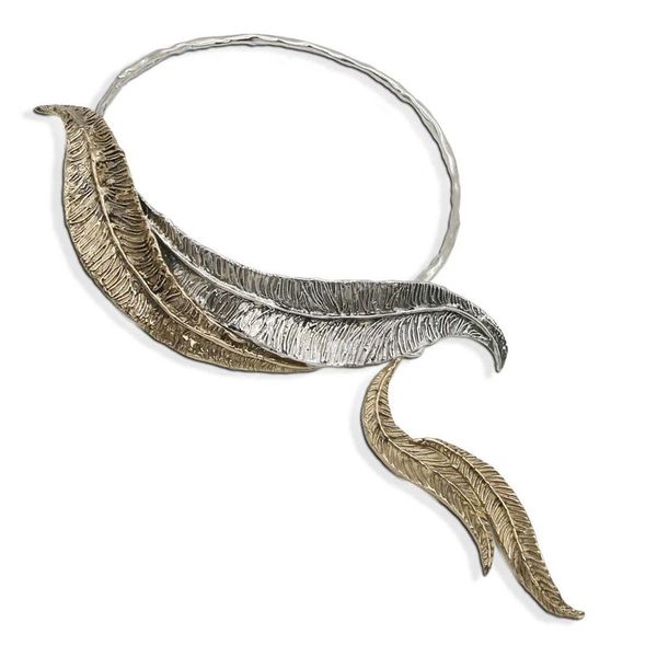 4. Collier rigido foglie lunghe grigio argento Giuseppe Mandile ca076
