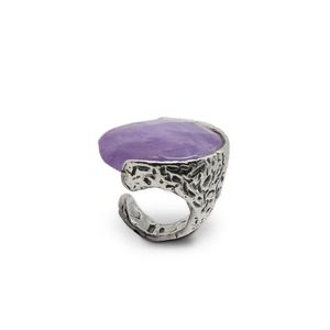 4. Anello gambo aperto pietra dura viola