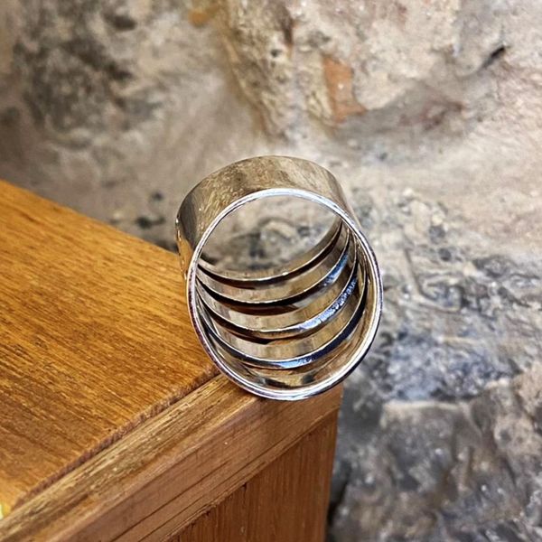 2. Symbol ring silver grey BRASS Workshop 24an66