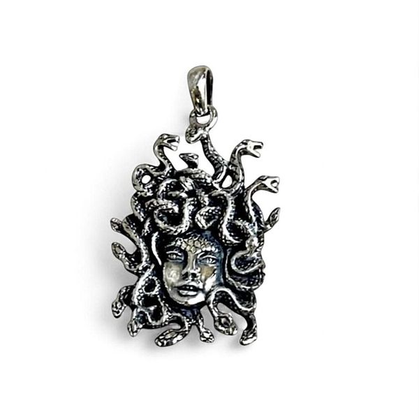 7. Face of Medusa pendant silver grey BRASS Workshop pemed