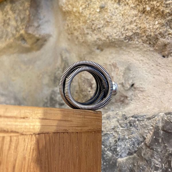 3. Tangle Ring burnished BRASS Workshop 24an72