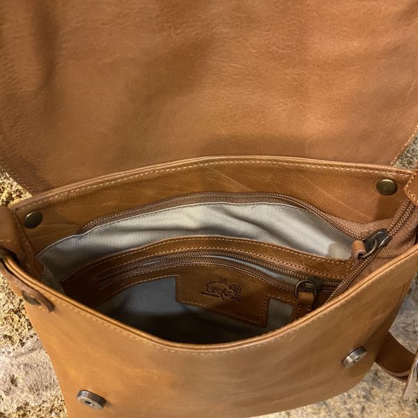 4. Flat shoulder strap Leather BRASS Workshop trp100