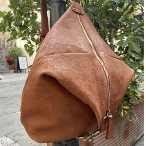 1. My way, Single shoulder bag brown