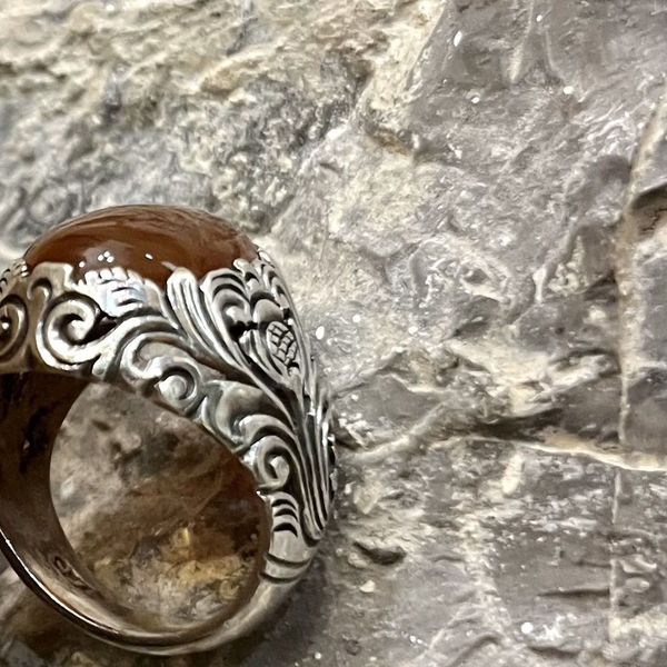3. Baroque ring with stone Brown BRASS Workshop 24an76