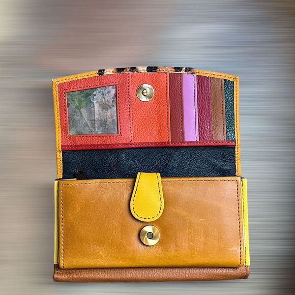 3. R6 Wallet mustard BRASS Workshop pri06