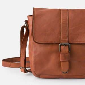 4. Borsa tracolla Mchenry marrone