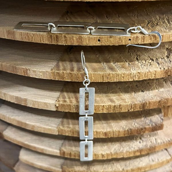 2. Orecchini pendenti 3 elementi grigio argento BRASS Workshop 25or15
