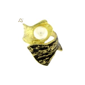 2. Tale ring gold