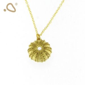 2. Collana catena con riccio di mare oro KALLIOPE Handmade Jewelry gk1089