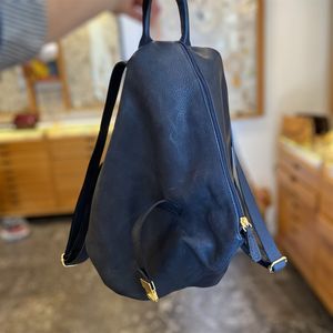 3. Backpack with flap closure Blue
