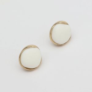 2. Orecchini Bacio avorio