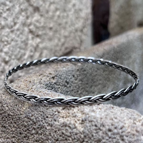 2. Mini Rigid Braided Bracelet silver gray BRASS Workshop 25br04