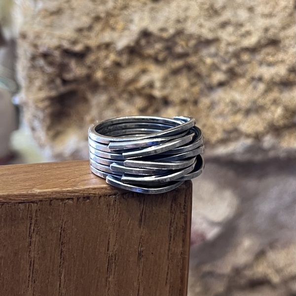 2. Square fringe ring silver grey BRASS Workshop 25an16