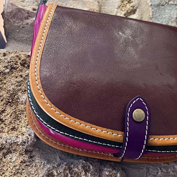 6. Patchwork messenger bag brown BRASS Workshop ta032