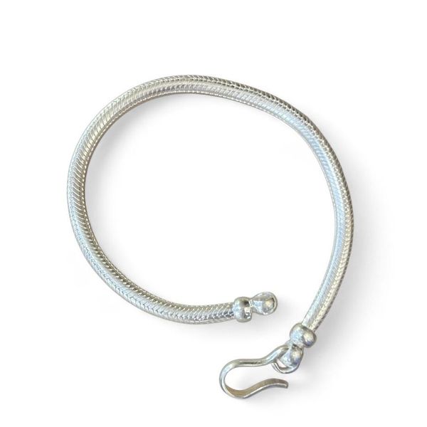 1. 5mm snake bracelet silver grey BRASS Workshop snake09