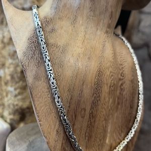 3. Byzantine square necklace silver gray BRASS Workshop 25co02