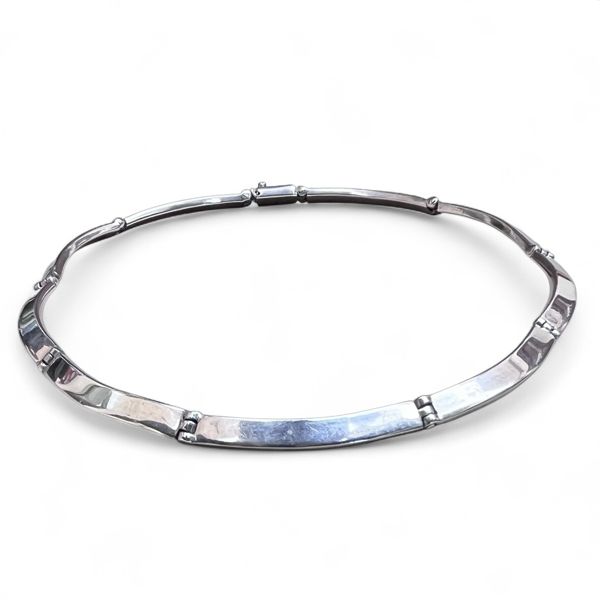 3. Semi-rigid modular collar silver gray BRASS Workshop 25co09