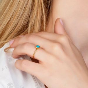 2. Square stone ring gold