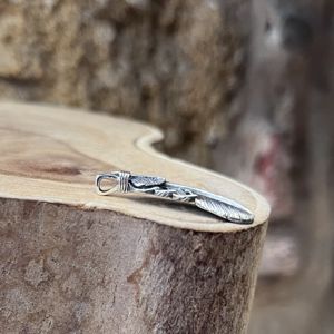 2. Eagle feather silver grey BRASS Workshop 25pe27