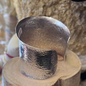 3. Hammered Slave Bracelet silver gray BRASS Workshop 25br10