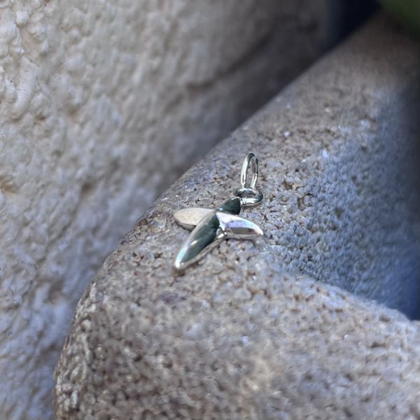 3. Mini croce pendente grigio argento BRASS Workshop 25pe32