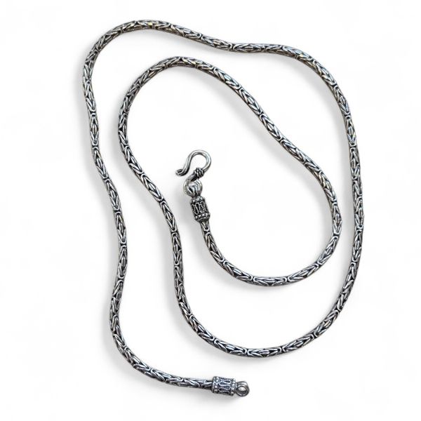 1. Byzantine necklace 2mm silver gray BRASS Workshop 25co06