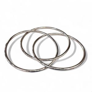 4. Bracciali rigidi inside grigio argento