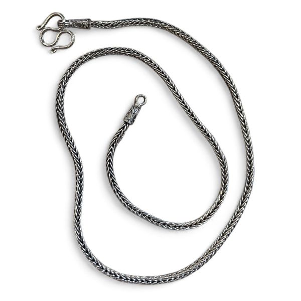 1. Square bezel necklace silver gray BRASS Workshop 25co05