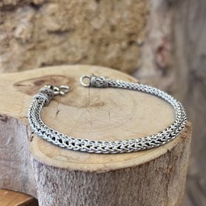 3. Bracciale ovale int grigio argento