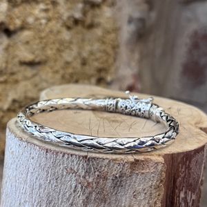 3. Bracciale castom grigio argento