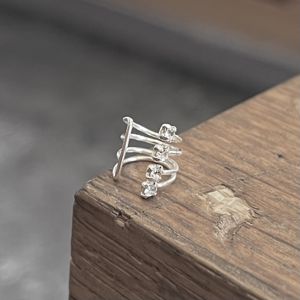 2. Earcuff 4 cristalli grigio argento