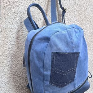 3. Comb 2 Backpack Blue