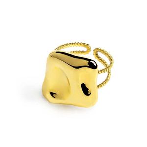 Anello quadrato irregolare oro Marlù Gioielli