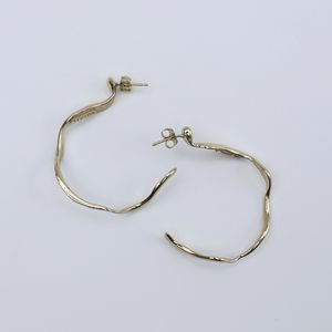 2. Orecchini Air hoop oro