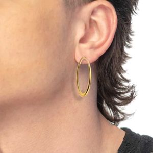 2. Oval ring earrings gold