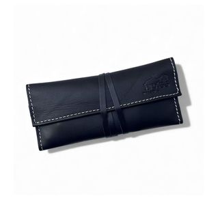 2. Porta tabacco con laccio Nero