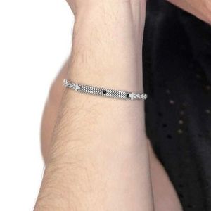 1. Bracciale catena a sonaglio piatta grigio acciaio