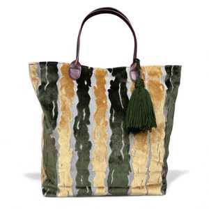 3. Large square bag Green