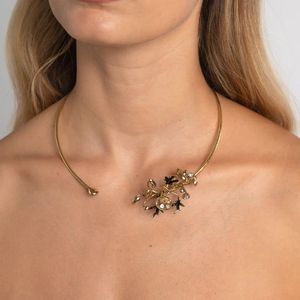 1. Collana Stem oro