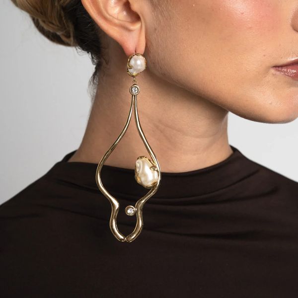 1. Luna earrings gold KALLIOPE Handmade Jewelry gs1886b