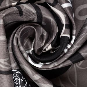 1. Nature square scarf black