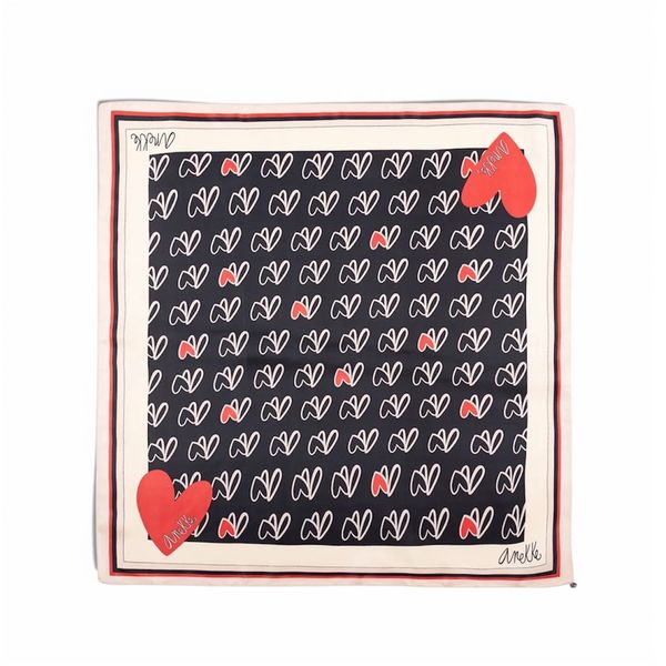 Foulard quadrato cuori Nero Anekke