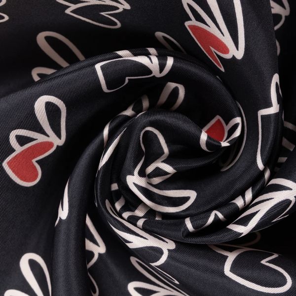 2. Square heart scarf Black Anekke 41470-312