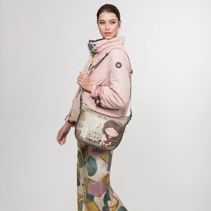 1. Muse large shoulder bag brown